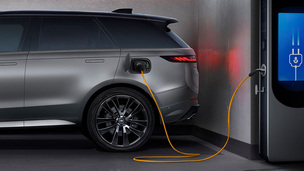 Ranger Rover sports at EV chargeing point