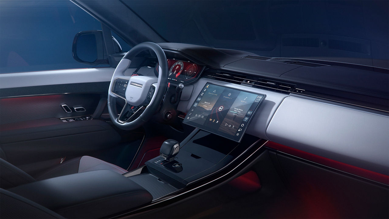 Range Rover Sports SV carbon Infotainment System.