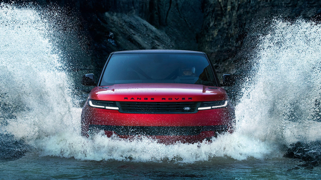 Range Rover Sport in the water