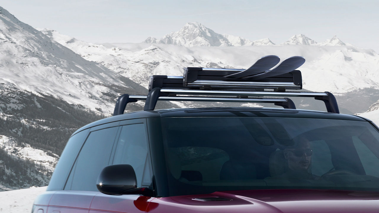 Skating pad on car roof carrier