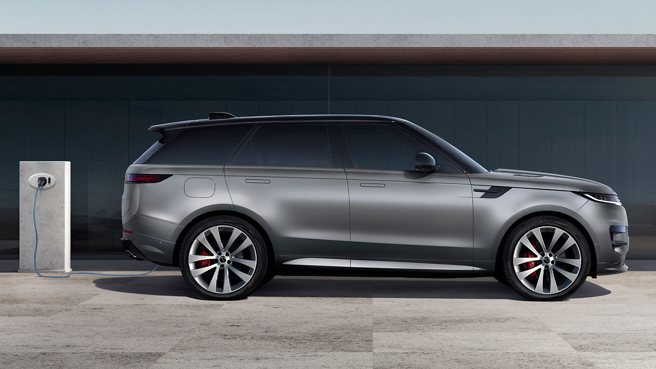 Range Rover Sports parked Eiger grey side view