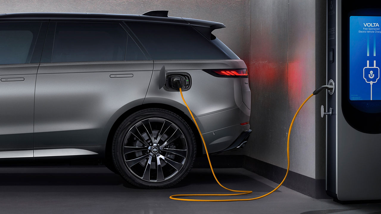 Range Rover Sport Eiger grey satin on charging station