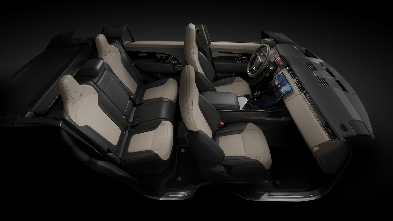 Range Rover sports sitting arrangement