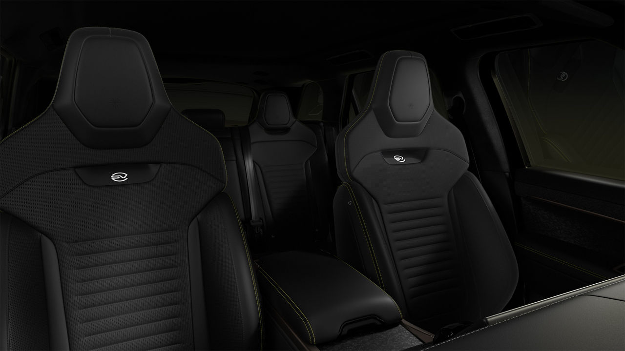 Range Rover sports view of car seat 