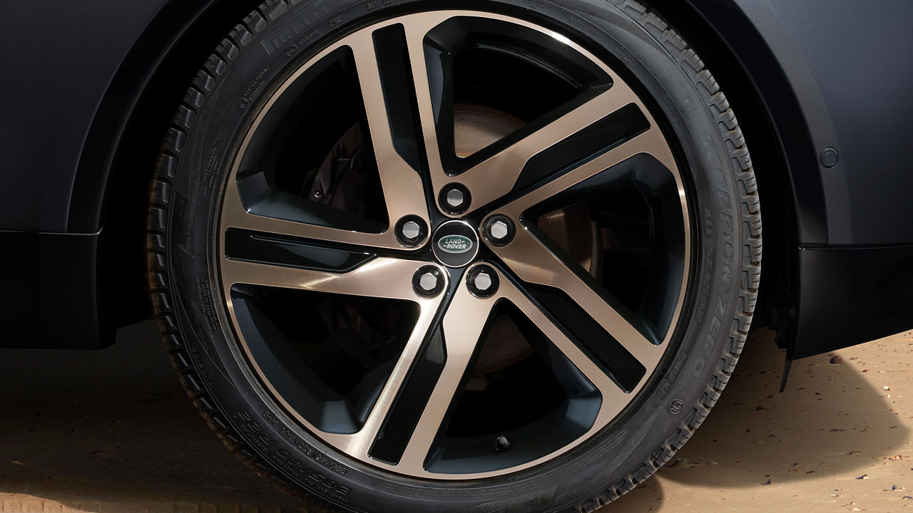 Discovery tyre