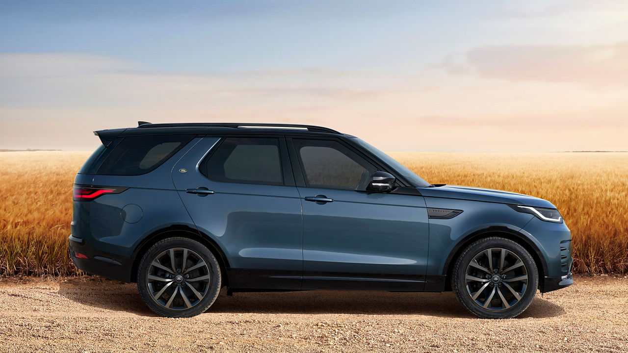 Discovery parked in field