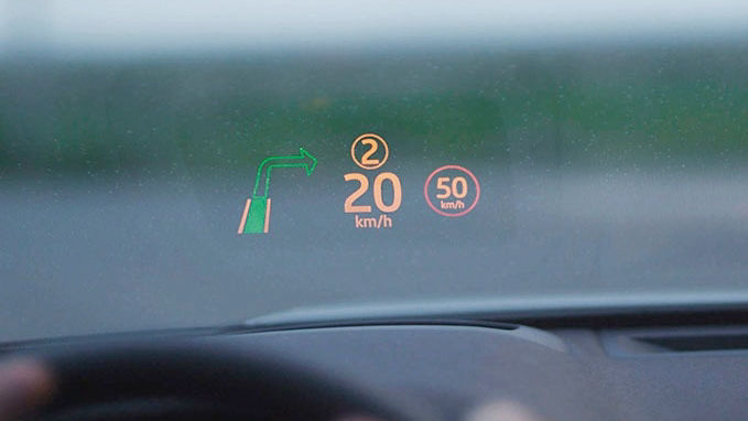 LR HEAD UP DISPLAY