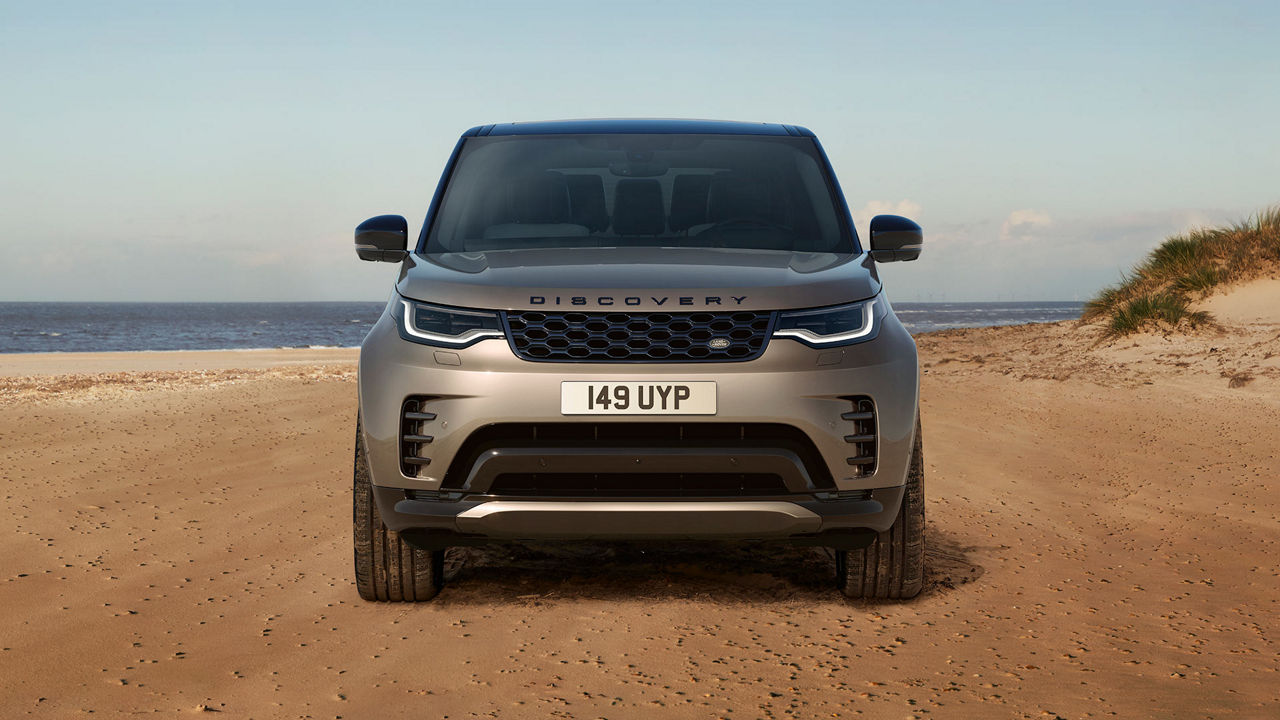 Range Rover Discovery on beach 