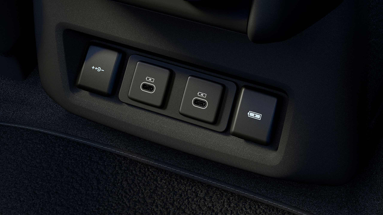 USB Sockets within the Discovery