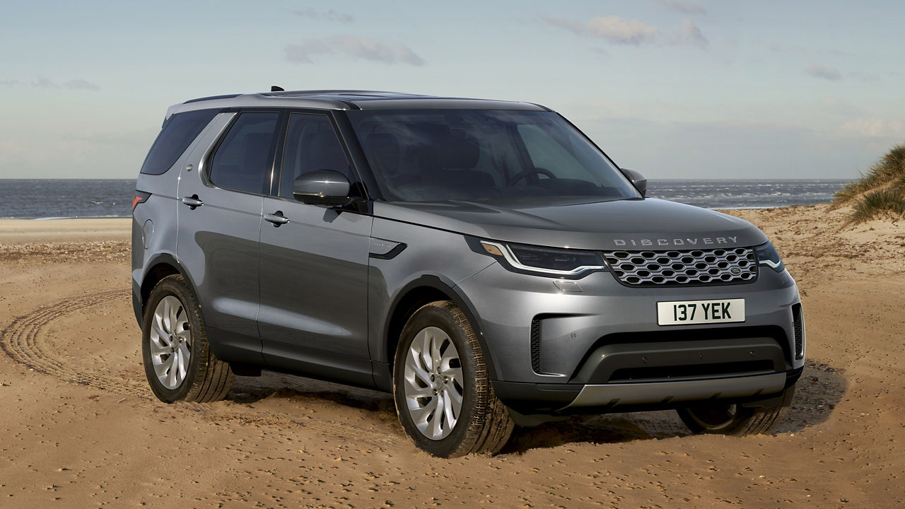 Parked Discovery Near The Beach Side