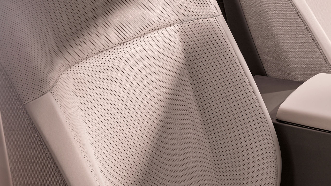 Zoom seat Interior 