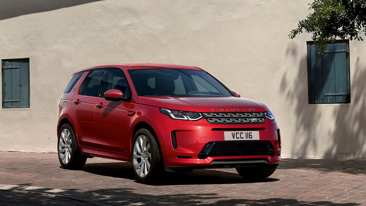 Discovery Sport Parked in front of Wall