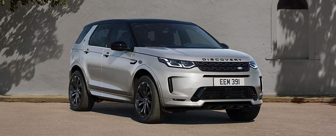 Discovery Sport Parked in front of Wall