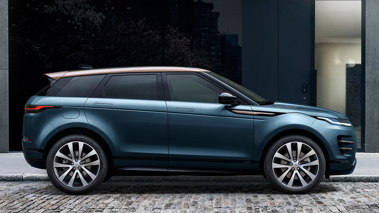 Side view of Range Rover Evoque