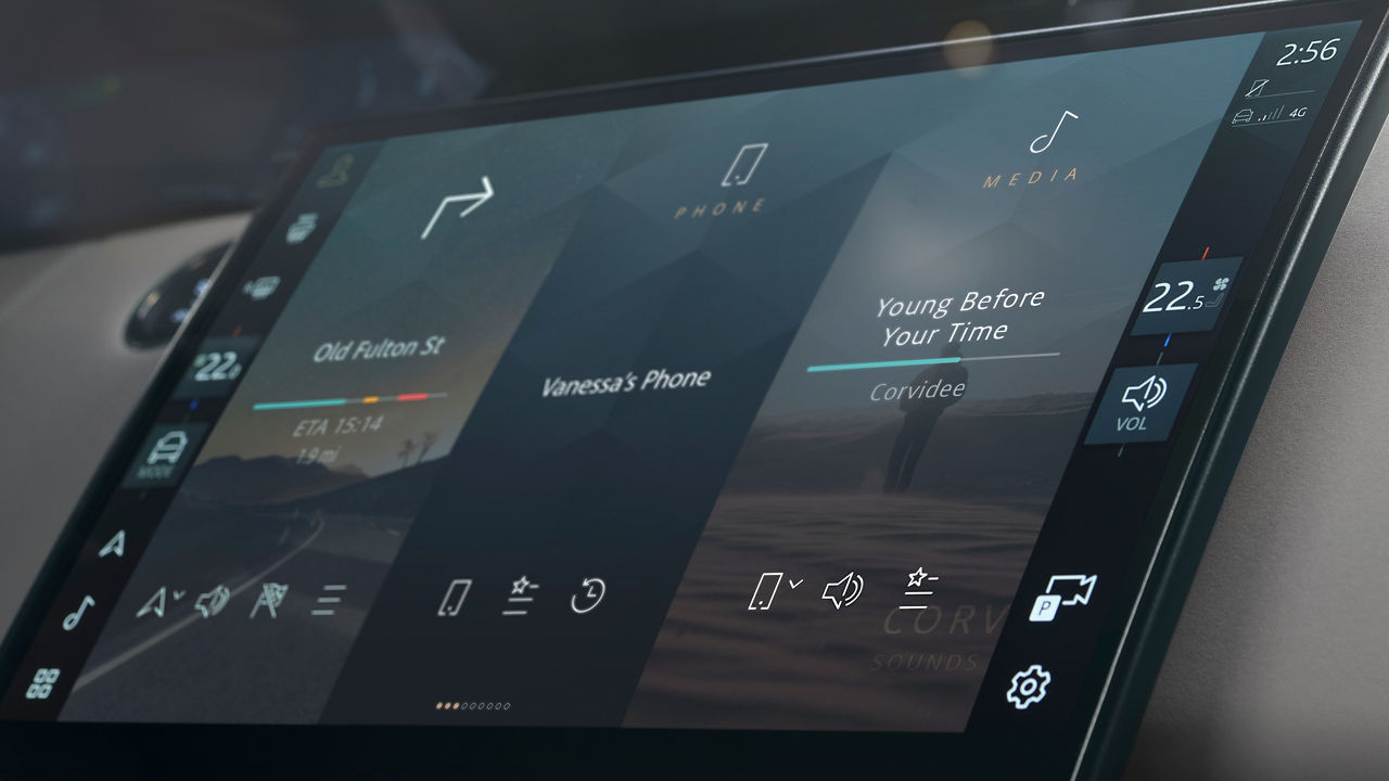Range Rover Evoque infotainment system