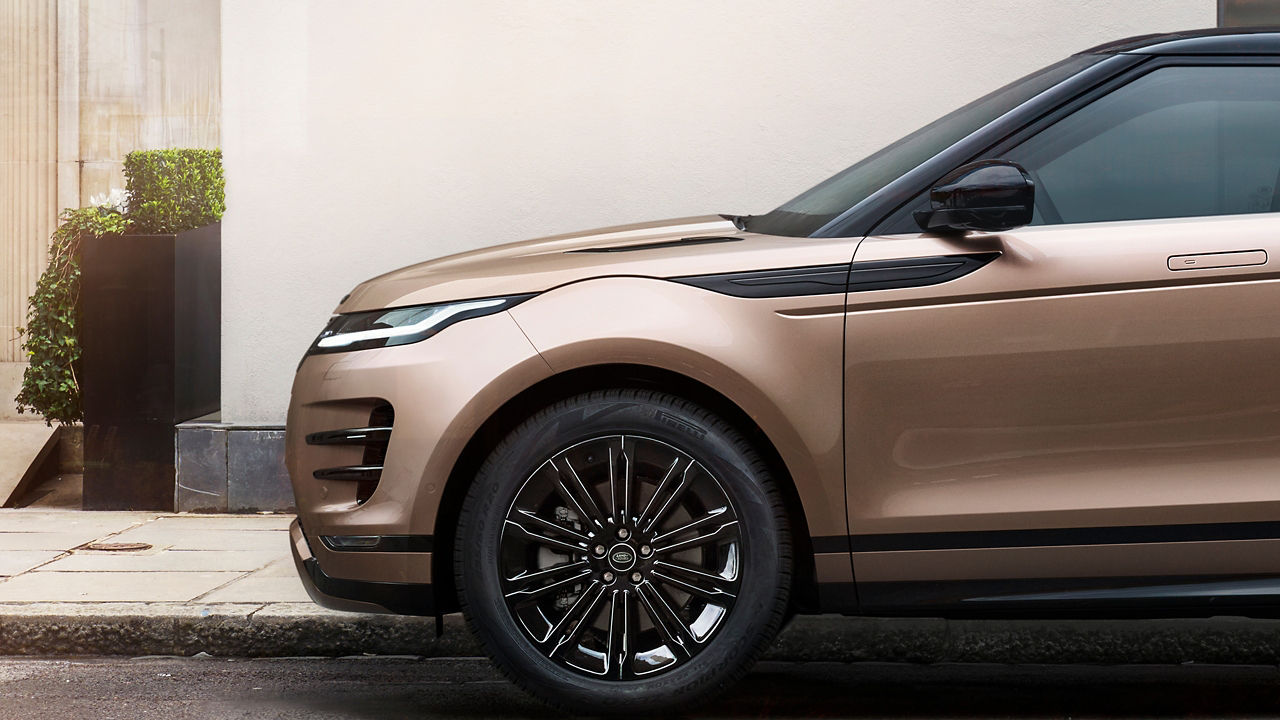 A parked Range Rover Evoque 