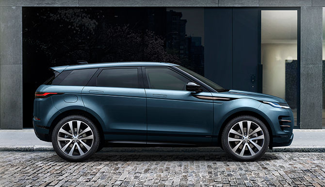 Range Rover Evoque Parked side view