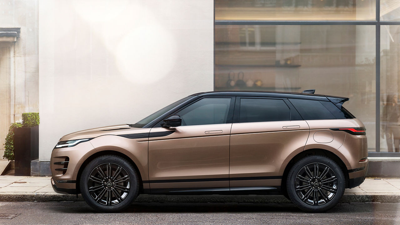 Side view of Range Rover Evoque