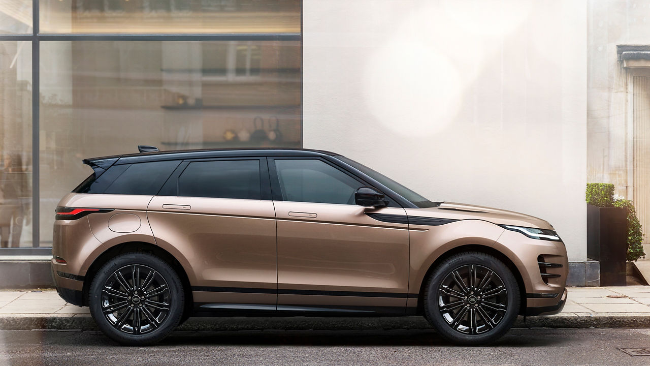 Side view of Range Rover Evoque