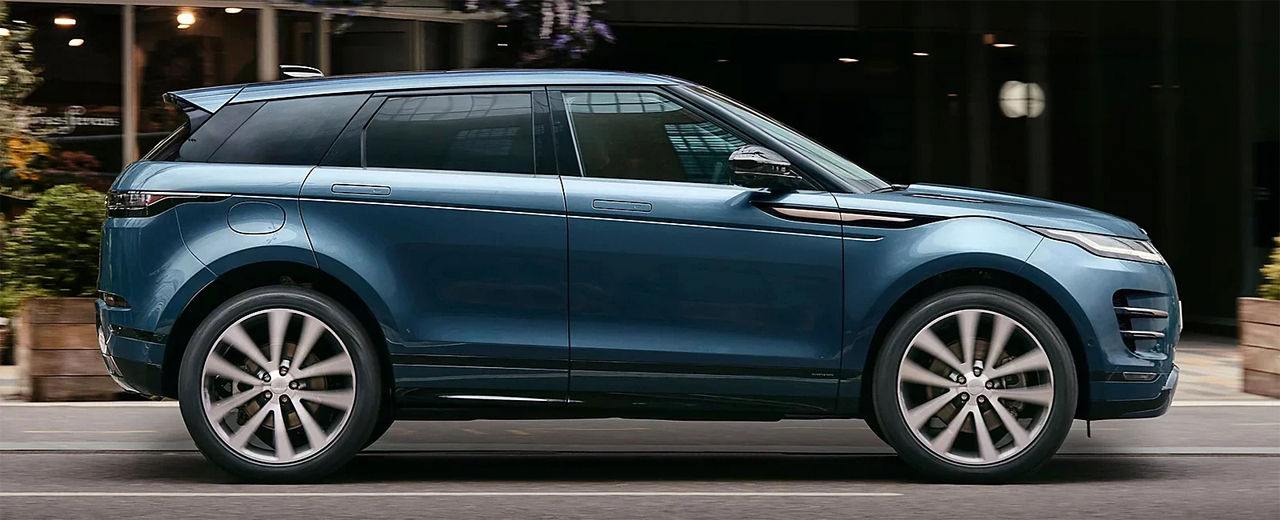 Side view of Range Rover Evoque