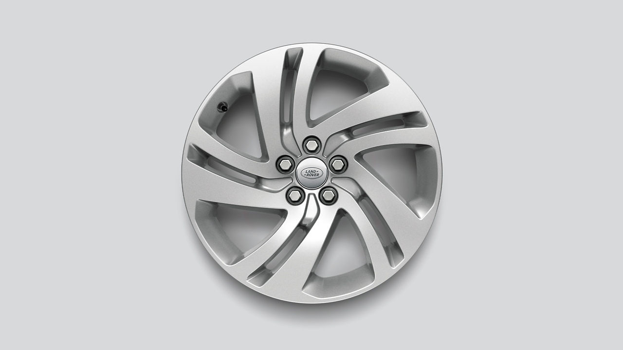 Evoque split-spoke wheel