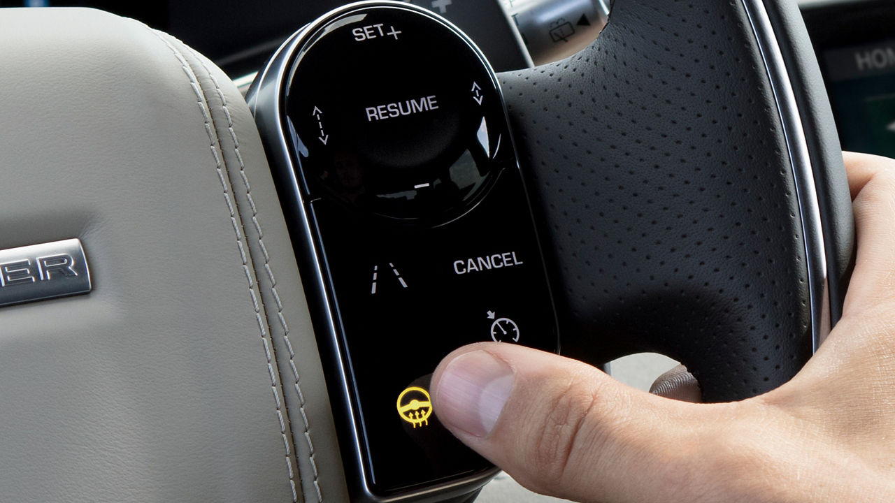 Close View of Steering Wheel of Range Rover Evoque