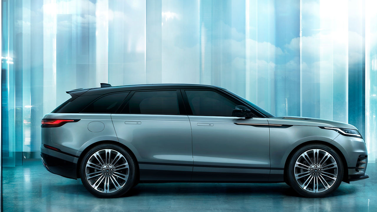 Range Rover Velar side view