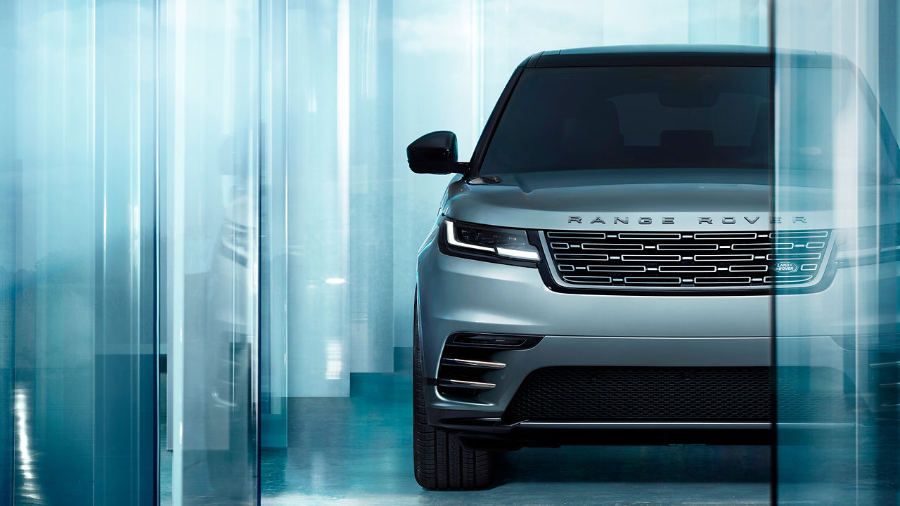 Range Rover Velar with glass background