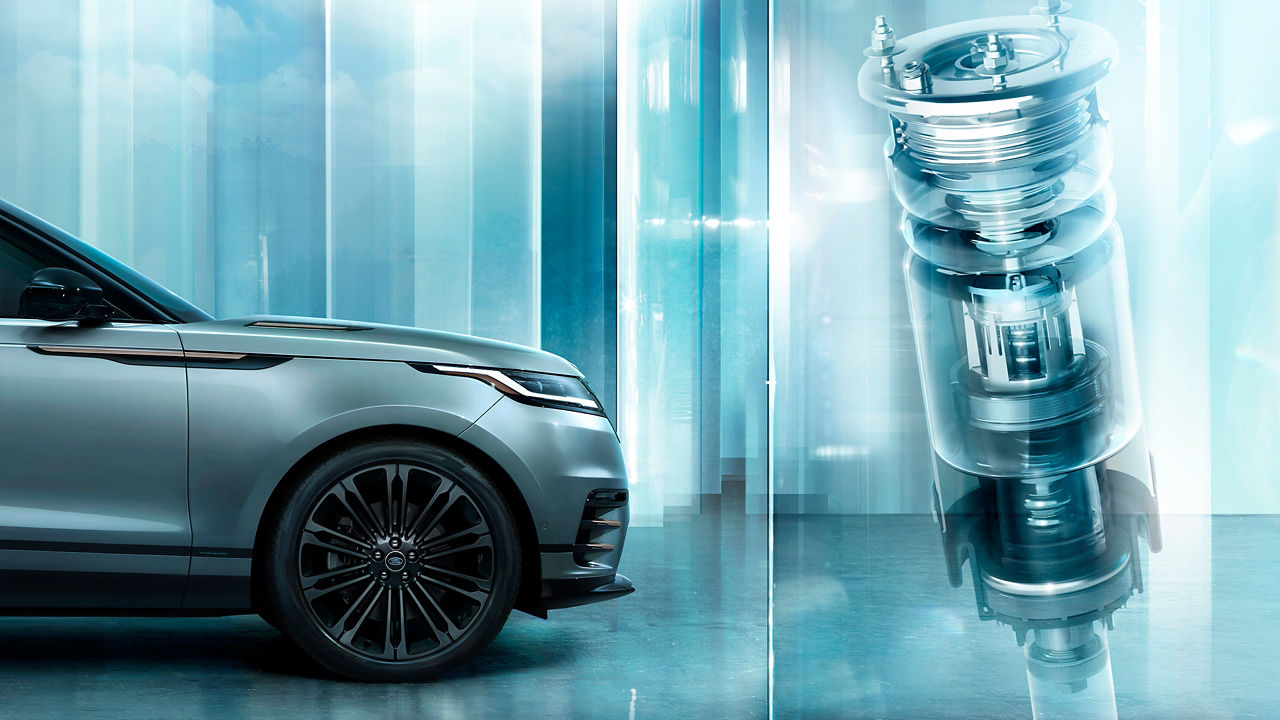 Ranger Rover Velar Montage