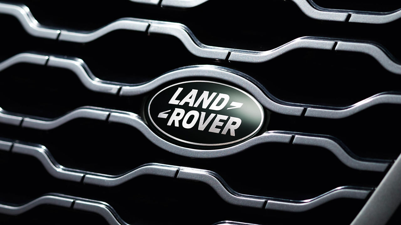 Land Rover Silver Grille