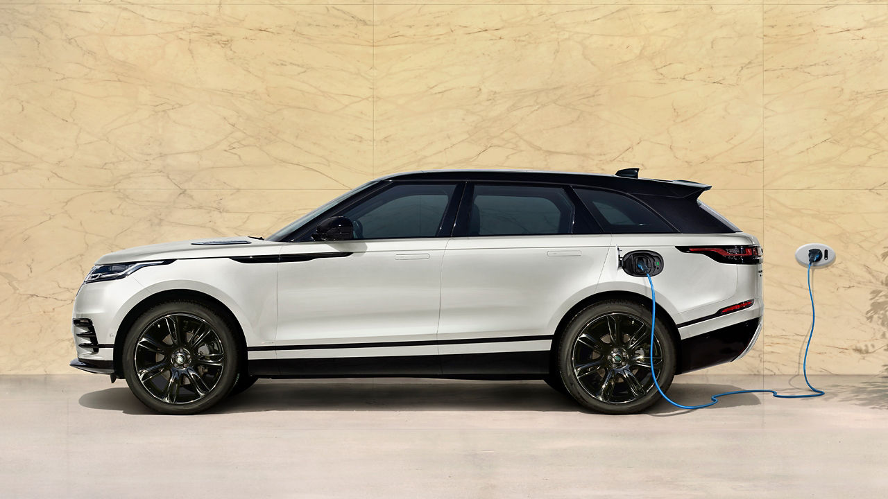 Range Rover Velar PHEV charging