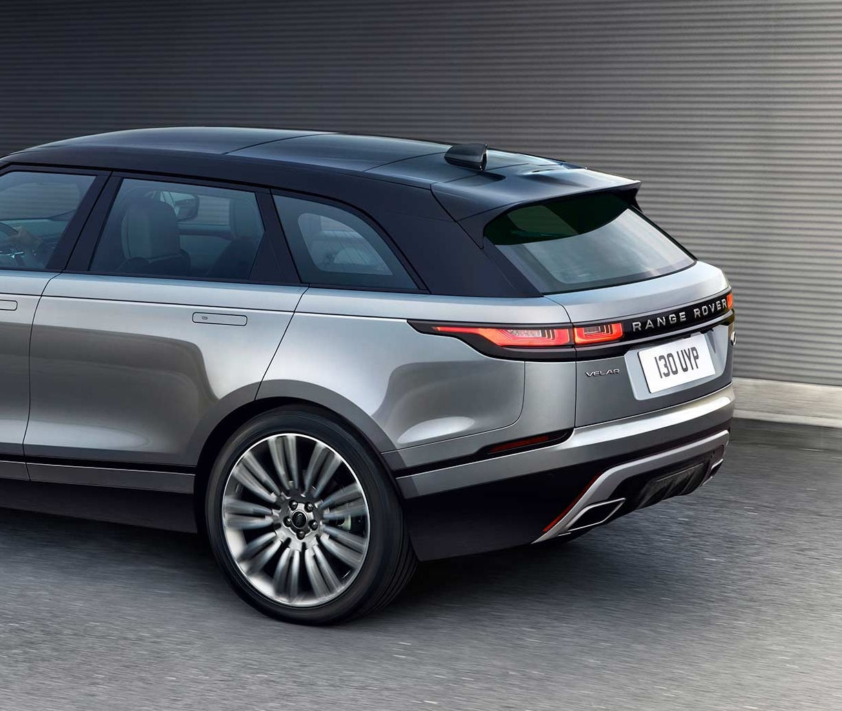 Range Rover Velar in grey