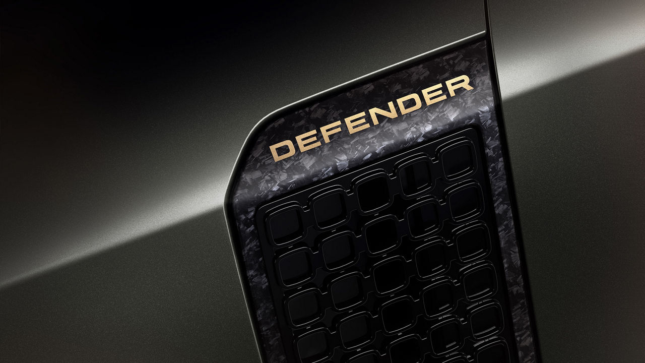 Detail view of Defender OCTA side.