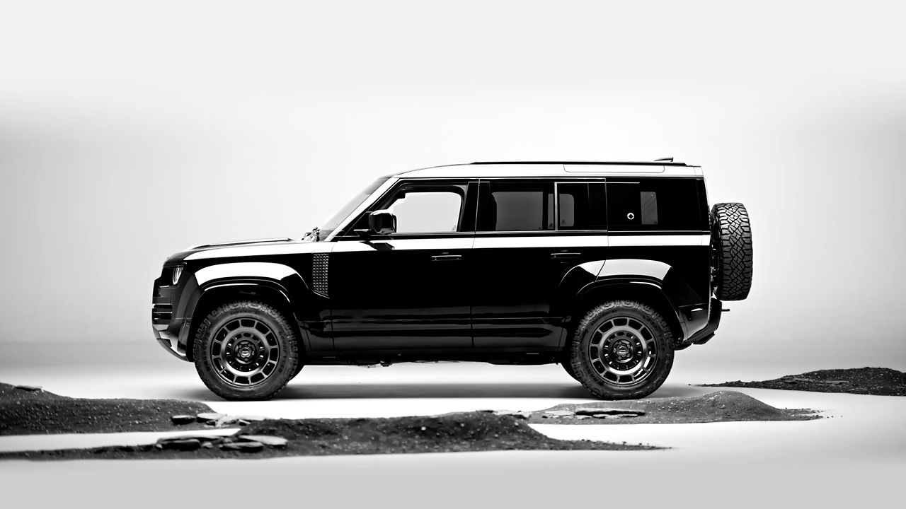Defender Octa Black side view