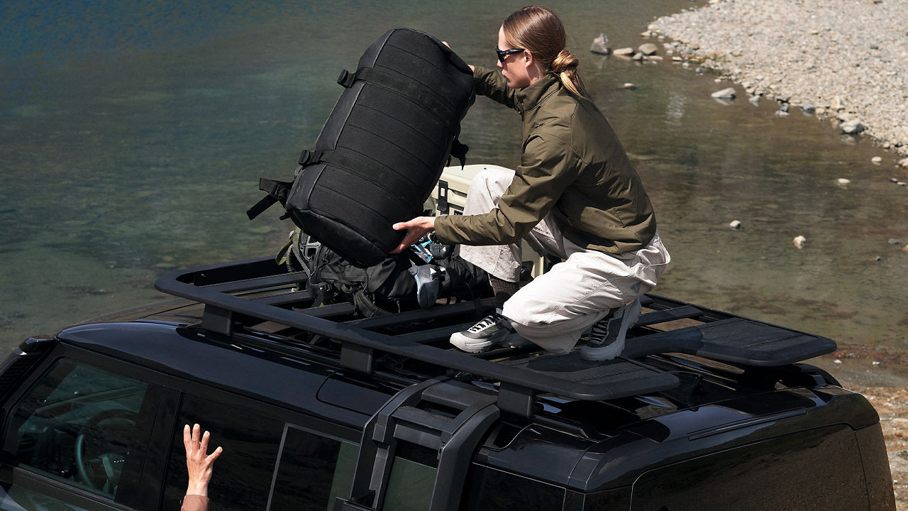DEFENDER 110 ACC EXPLORER ROOF RACK