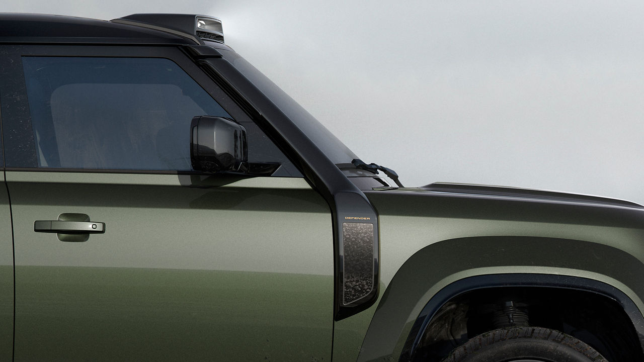 Defender zoom side view