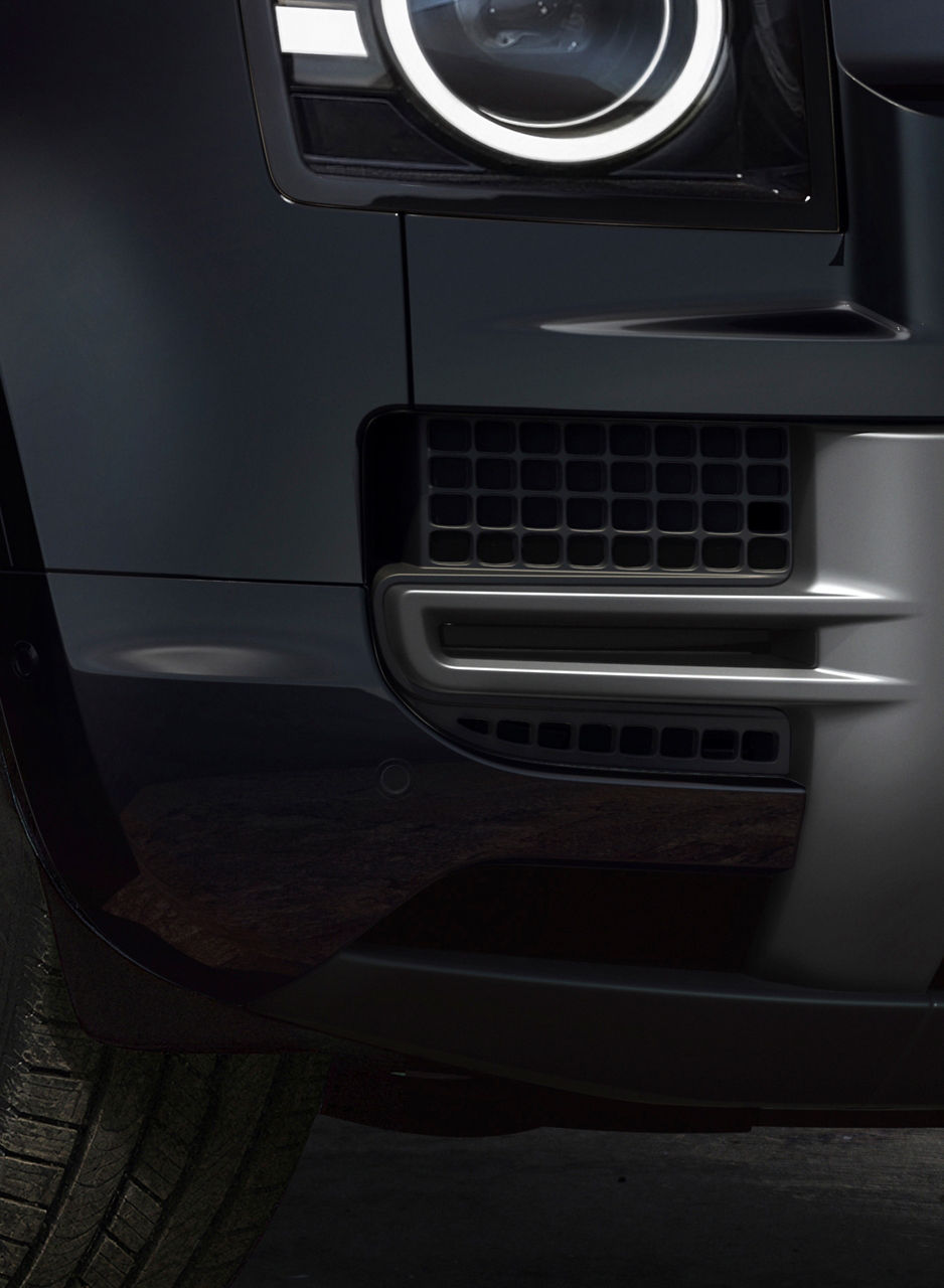 zoom crop headlight defender