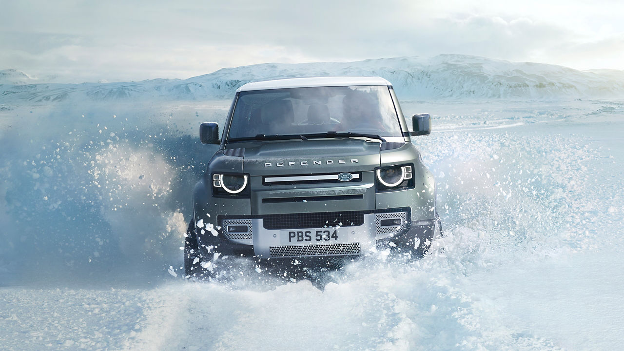 Defender in the snow