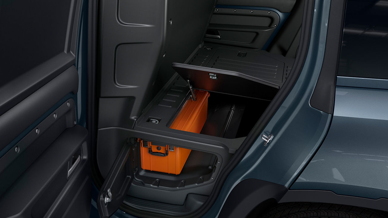 Tool box in Defender boot