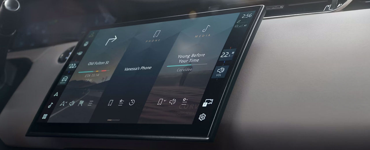 Range Rover zoom infotainment system.