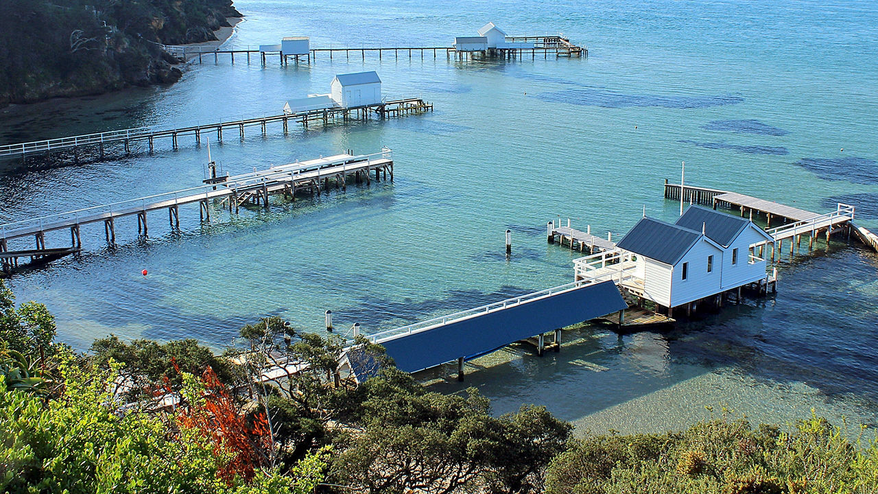 MORNINGTON-PENINSULA-BEACH