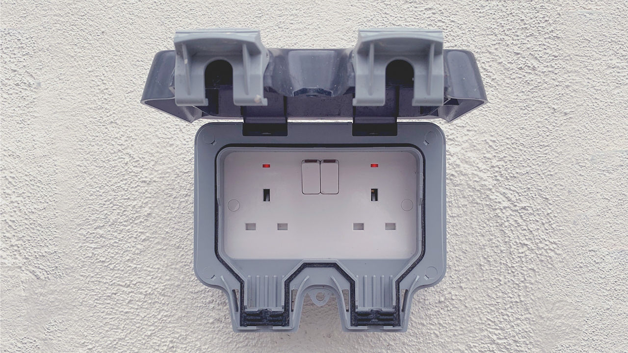 LRDX EV exterior water proof plug sockets