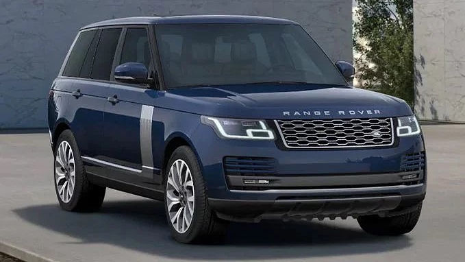 Westminster and Westminster Black Limited Editions are equipped with significant enhancements that build on Range Rover's prestige style and character.
