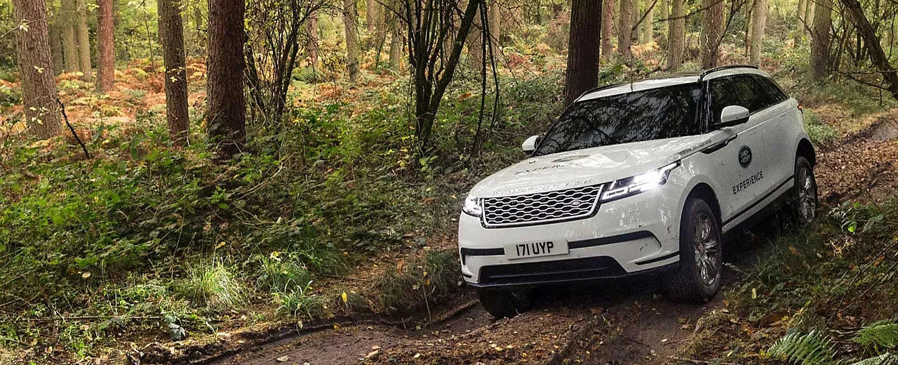 LAND ROVER EXPERIENCE TOUR