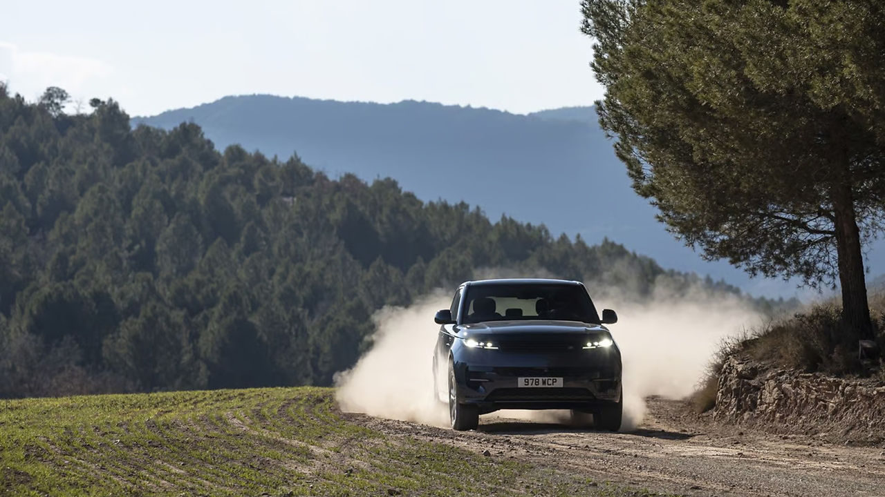 New Range Rover Electric Hybrid Off Road