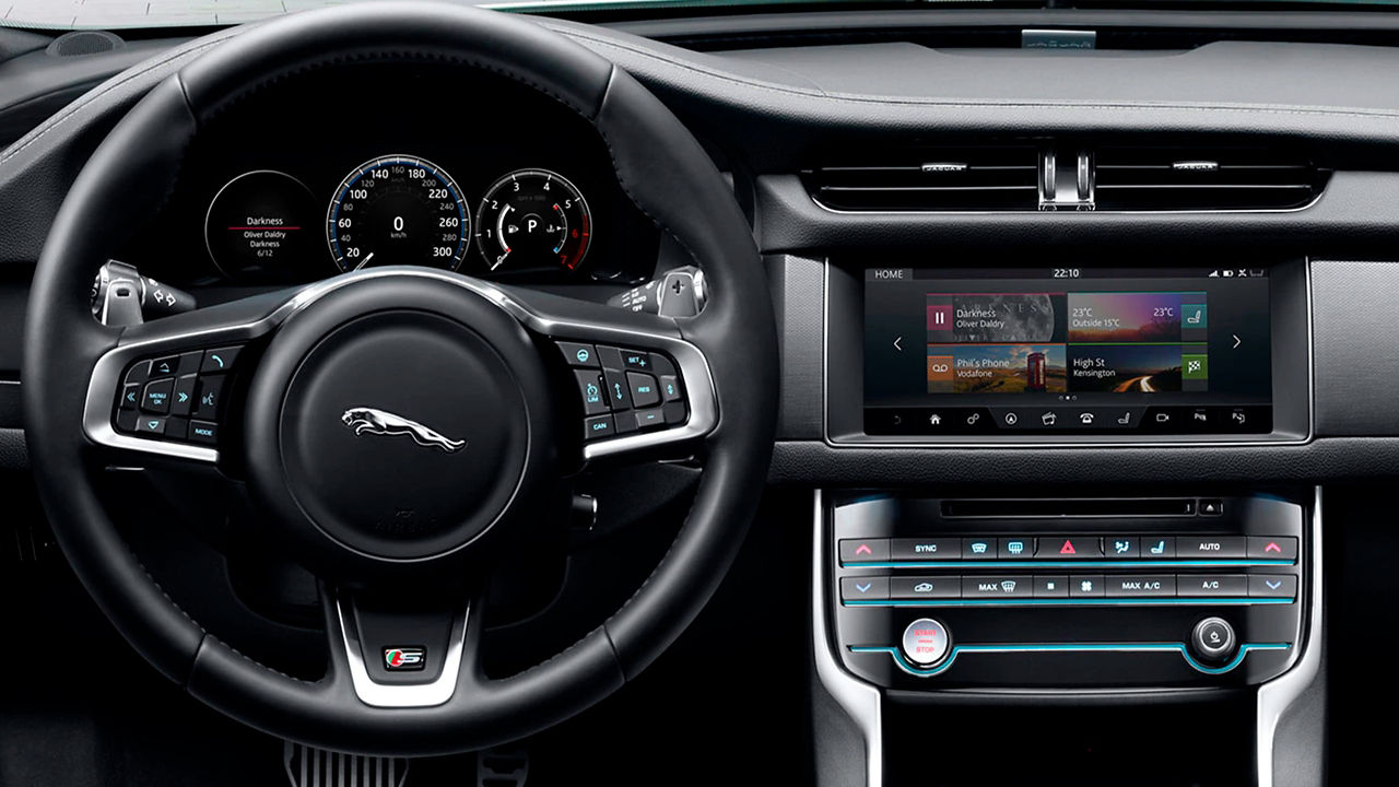 Jaguar XF interior details 