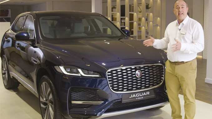 Jaguar F Pace
