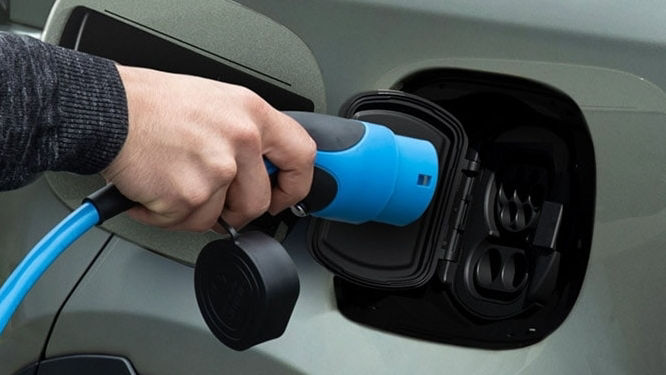 Plug-In Hybrid charger 