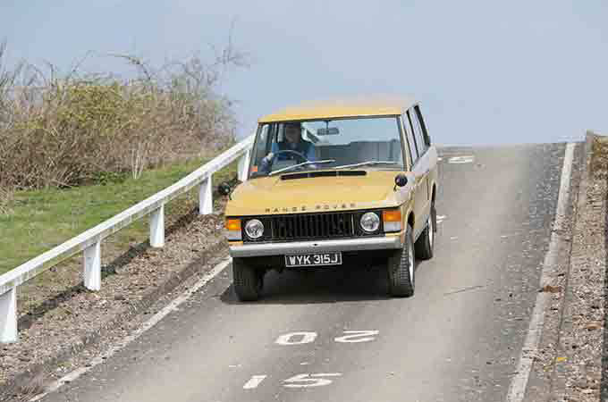 Class Range Rover testing facility 