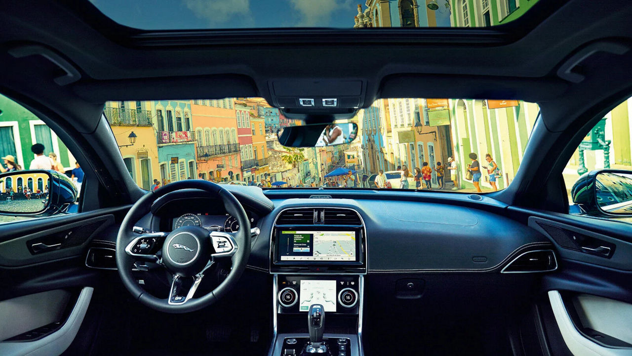 Jaguar XE's exterior design highlights